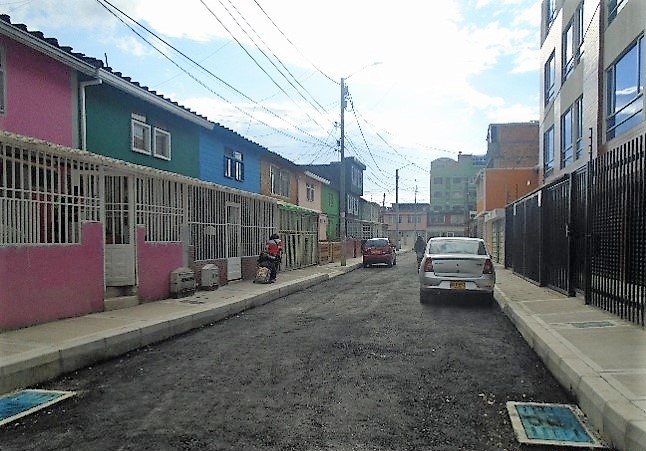 5 barrios de Kennedy estrenan redes de acueducto y alcantarillado